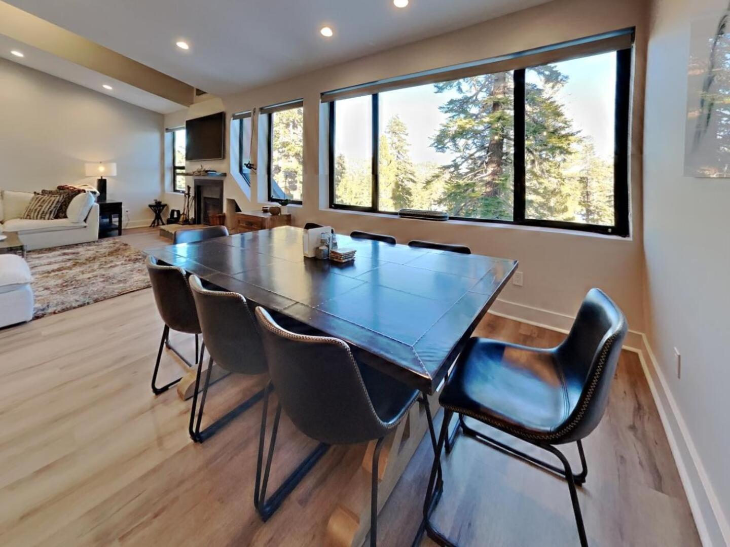 1849 642 Holiday home Mammoth Lakes